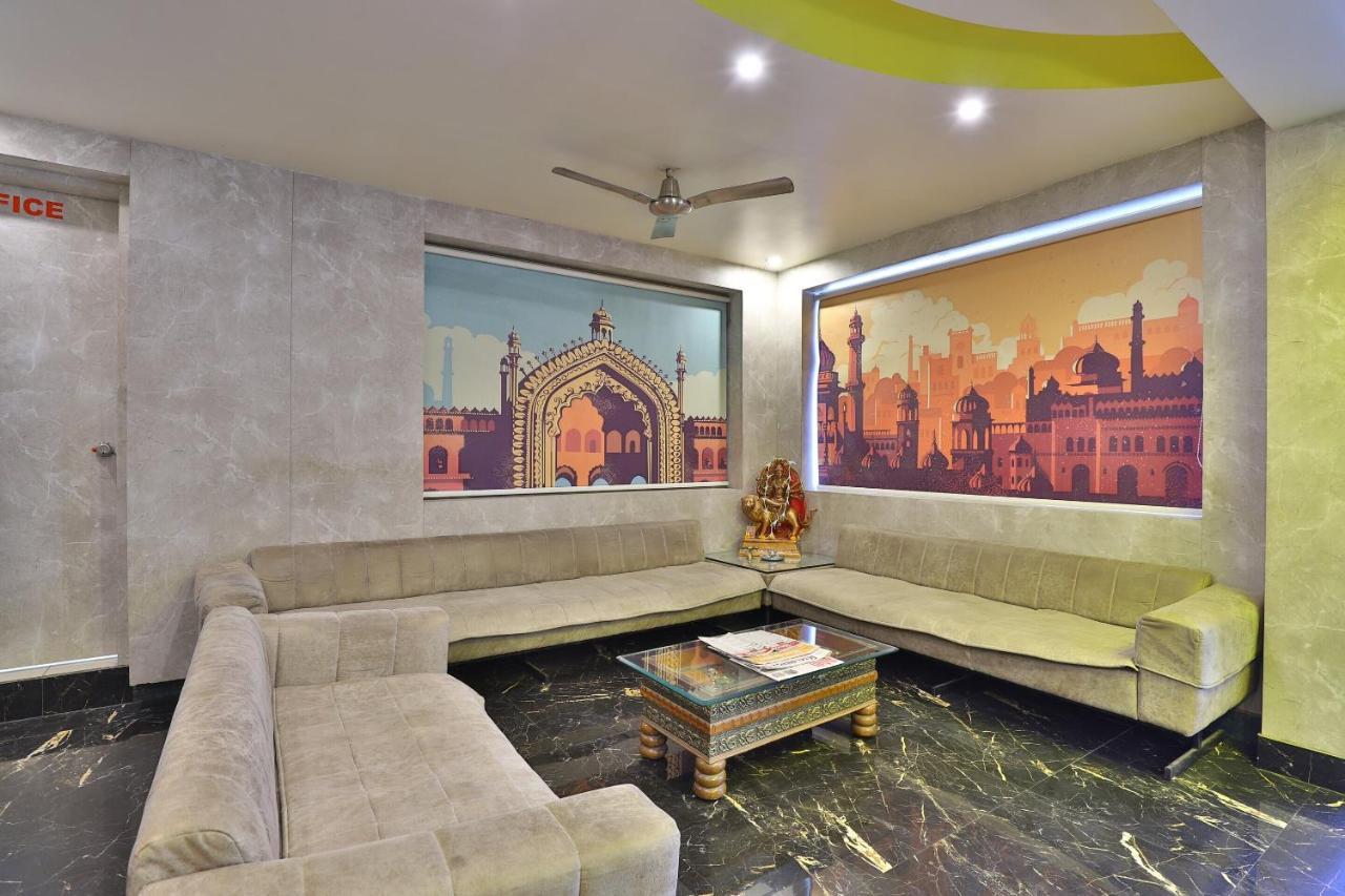 Oyo 23540 Hotel Suryakant Rajkot Exterior photo